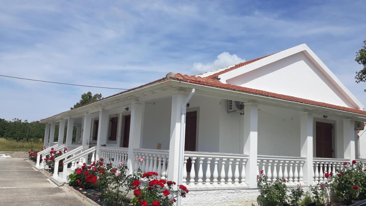 Serenity Apartments Agios Georgios  Exterior foto
